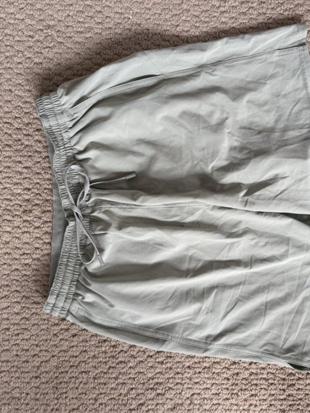 Lululemon Lined Running Shorts Sage Green Size 6 Drawstring Pockets